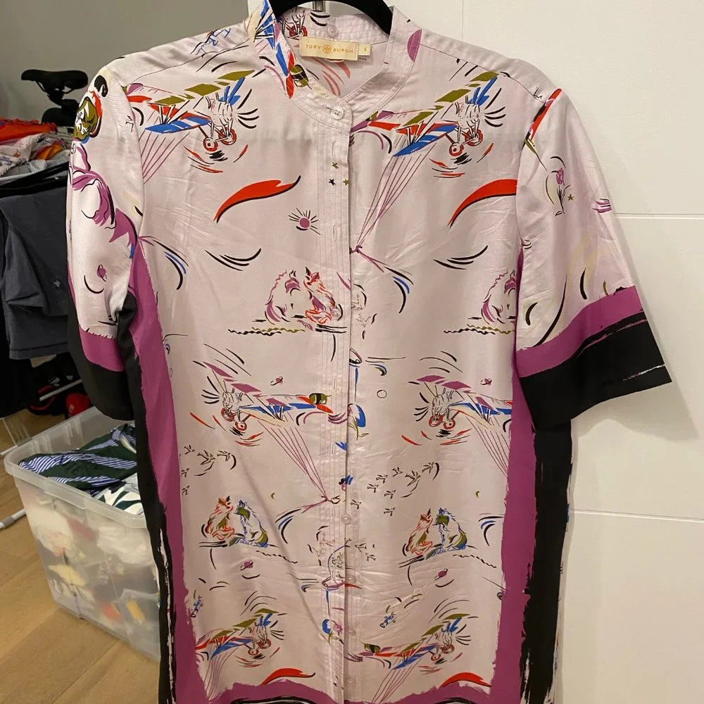 Tory Burch Painted-Border Printed Silk Shirtdress (0, Pink) - Picture 2 of 6